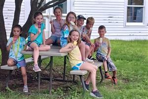 Group with popsicles